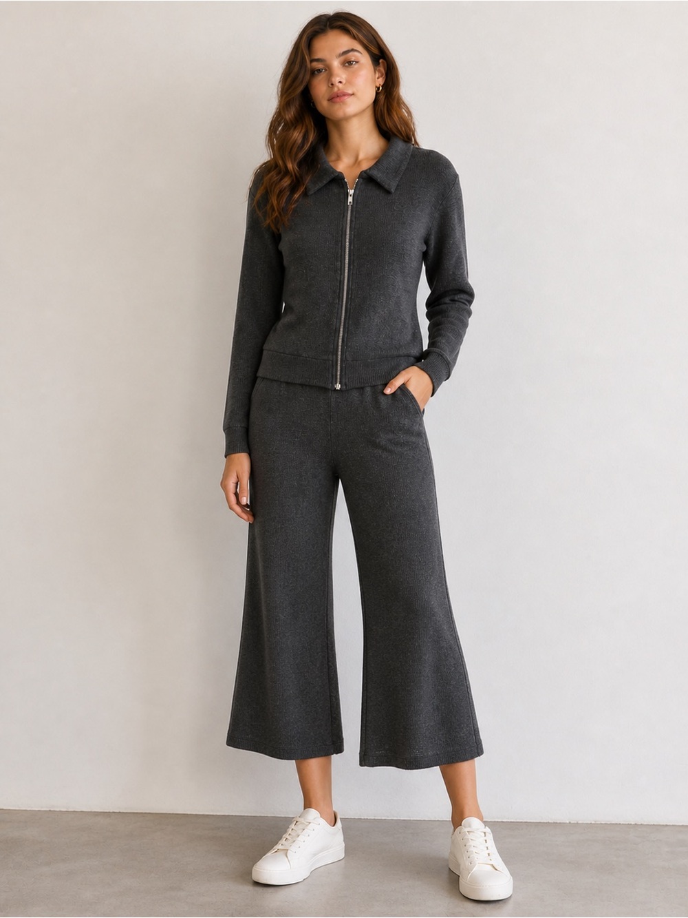 NWOT Red Haute Matching Set Charcoal Size XL